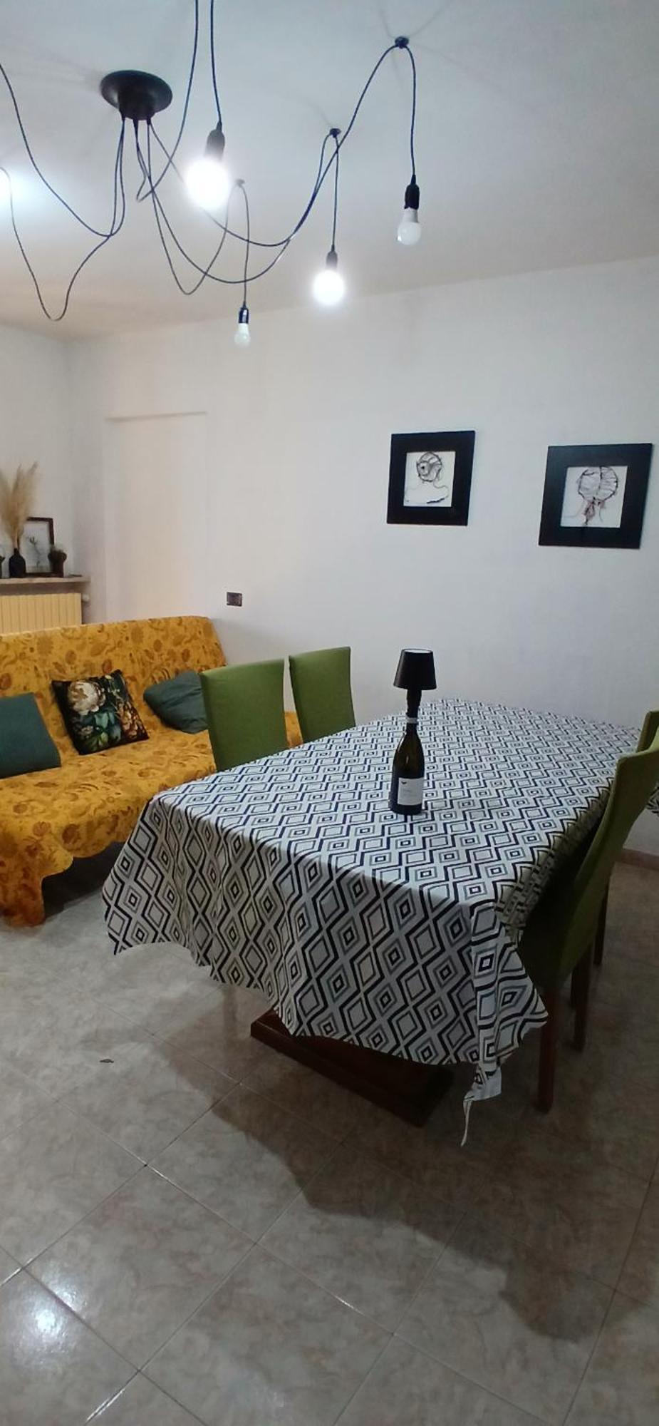 Casa Vacanza Il Colle Del Vento Calosso Luaran gambar