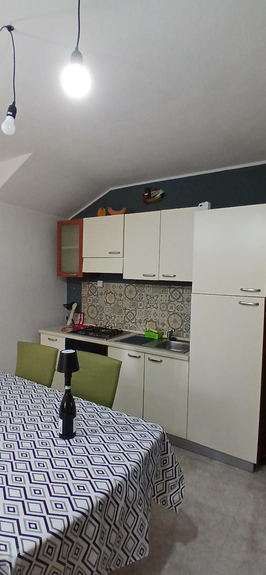 Casa Vacanza Il Colle Del Vento Calosso Luaran gambar